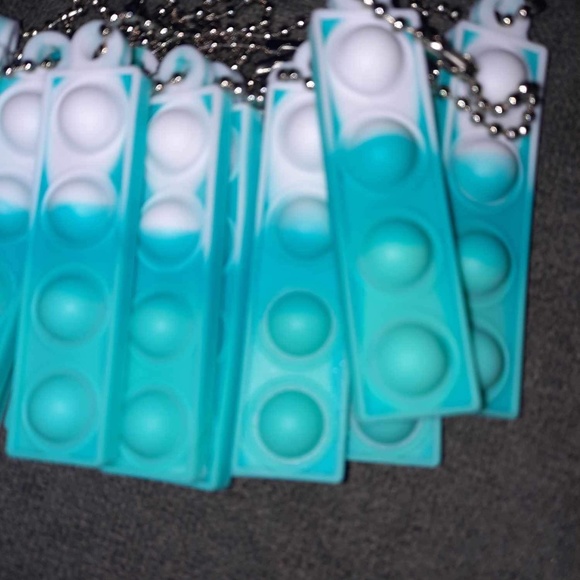 Pop it mini key chains - Picture 8 of 12
